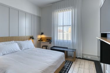 [room name]