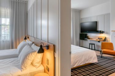 [room name]